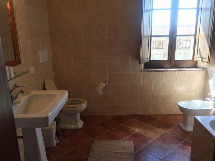 Cozy Home In Countryside Asciano Siena -Renovated! 외부 사진